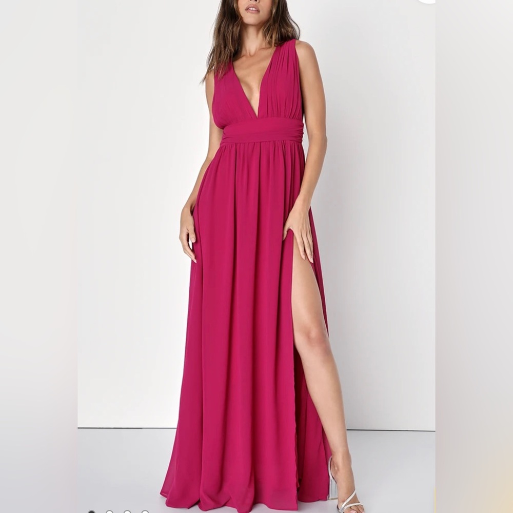 BRAND NEW - NEVER WORN Heavenly Hues Magenta Maxi Dress
